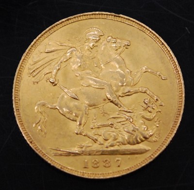 Lot 2057 - Great Britain, 1887 gold full sovereign,...
