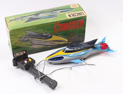 Lot 2033 - Lincoln Stingray, boxed, remote control...