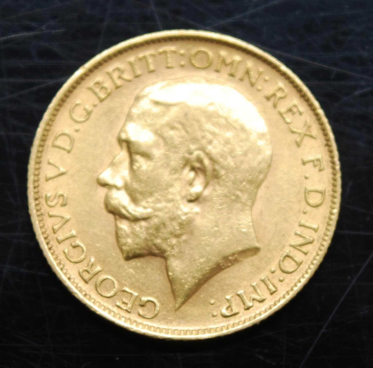 Lot 2084 - Great Britain, 1912 gold full sovereign,...