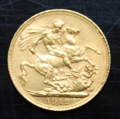 Lot 2084 - Great Britain, 1912 gold full sovereign,...
