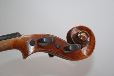 Lot 140 - A 20th century student's violin, bearing label...
