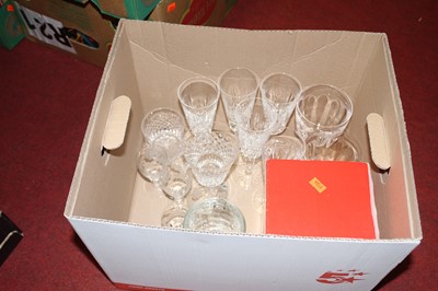 Lot 166 - A box of crystal glassware