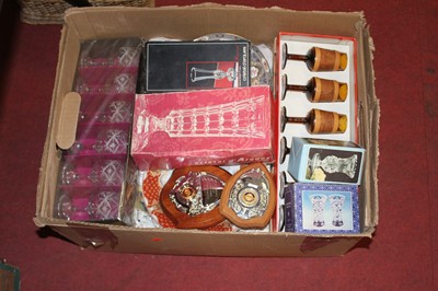 Lot 179 - A box of miscellaneous items, to include...