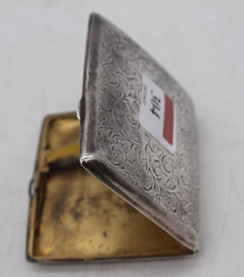 Lot 304 - An Edward VII silver cigarette case, having...