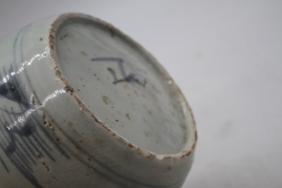 Lot 219 - A Chinese blue and white glazed ginger jar,...