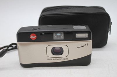 Lot 302 - A Leica Mini 3 Compact Camera, serial #2252931,...