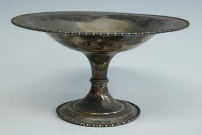 Lot 2162 - A George V silver pedestal bowl, the flaring...