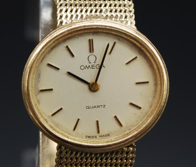 Lot 2719 - An Omega lady's 9ct gold cased quartz bracelet...