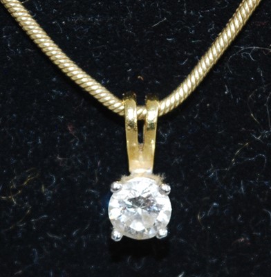 Lot 2752 - An 18ct yellow and white gold, diamond single...