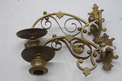 Lot 265 - A pair of early 20th century brass wall...