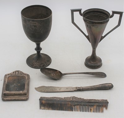 Lot 274 - A collection of silverware, to include two...