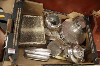 Lot 300 - A collection of silver plated wares, to...