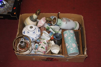 Lot 178 - A box of miscellaneous items, to include...