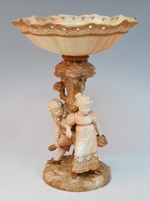 Lot 2097 - A late 19th century Royal Worcester blush...