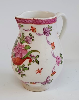 Lot 2043 - A circa 1780 Lowestoft porcelain sparrowbeak...