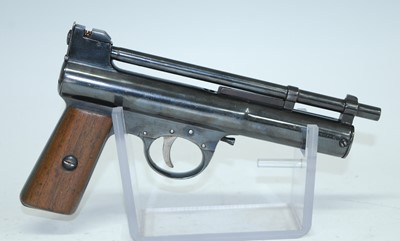 Lot 413 - A Webley Mk I .177 air pistol, having a top...