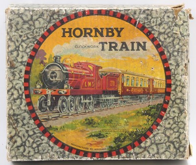 Lot 137 - 1928 Hornby 0 gauge No.0 clockwork passenger...
