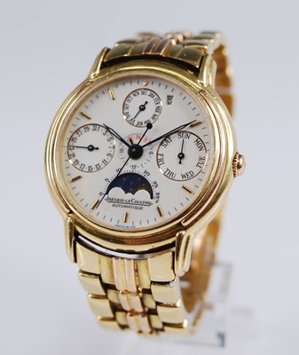 Lot 2323 - A gent's Jaeger LeCoultre 18ct gold cased...