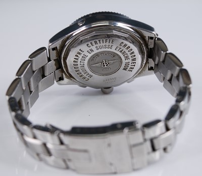 Lot 2329 - A gent's Breitling B2 steel cased automatic...