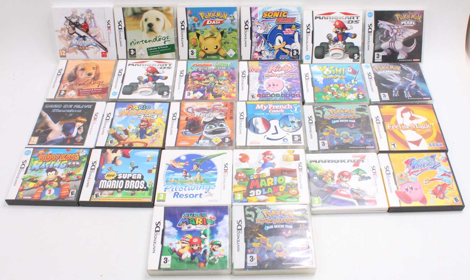 Lot 1081 - A collection of Nintendo DS and 3DS empty game...