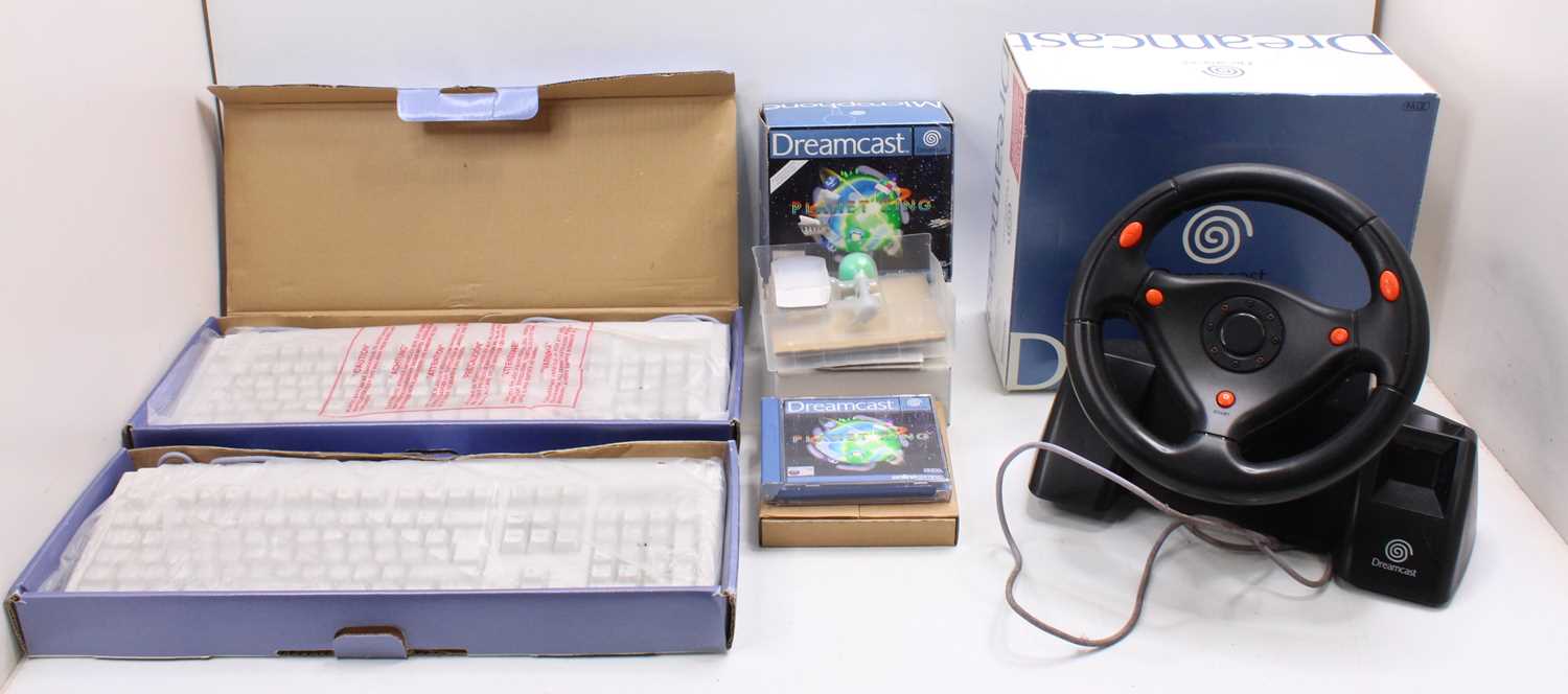 Lot 1104 - A collection of boxed and loose Dreamcast...