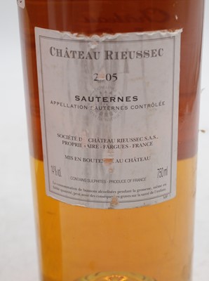Lot 1229 - Château Lamothe Guignard, 1990, Sauternes, one...