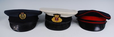 Lot 289 - A collection of seven visor caps, various...