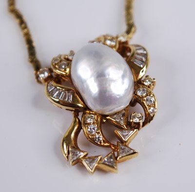 Lot 2250 - A contemporary yellow metal cultured pearl and...