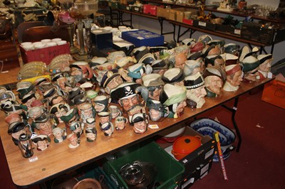 Lot 170 - An extensive collection of Royal Doulton...