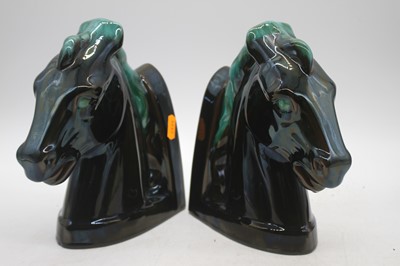 Lot 121 - A collection of Blue Mountain pottery animal...