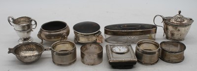 Lot 316 - A collection of miscellaneous silver items to...