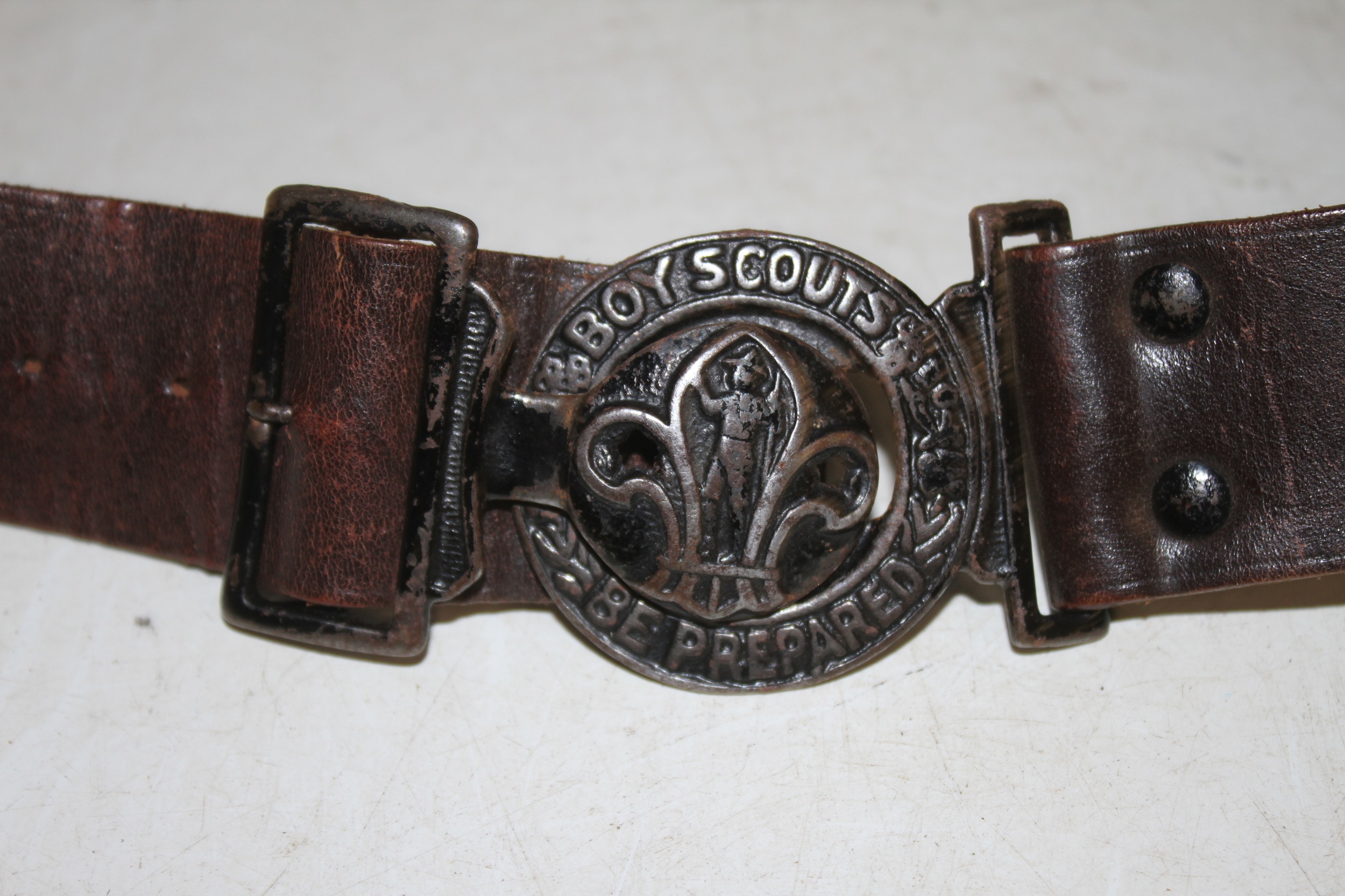 Boy scout 2024 leather belt