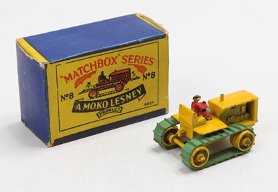 Matchbox No. 8 Caterpillar Tractor - Matthew Bullock Auctioneers