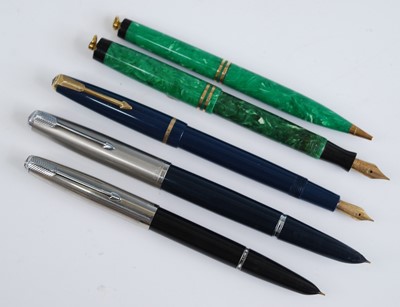 Lot 277 - A cased Parker Duofold fountain pen and...