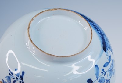 Lot 2087 - An English blue and white delftware bowl,...
