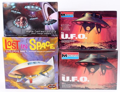 Lot 973 - A collection of Lost in Space and UFO related...