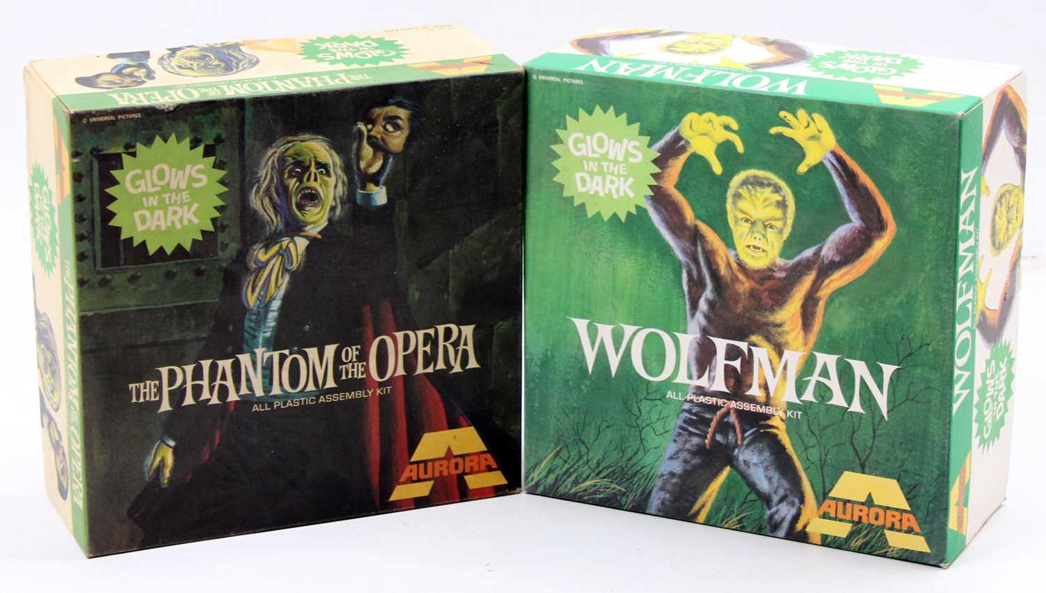 Lot 1150 - An Aurora plastic Glow-in-the-dark horror...