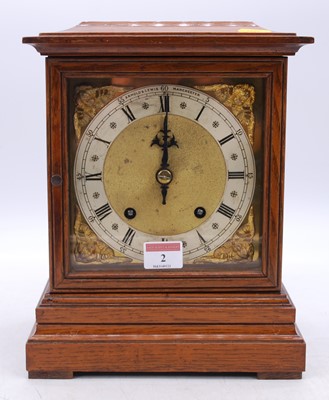 Lot 2 - An early 20th century oak cased bracket clock,...
