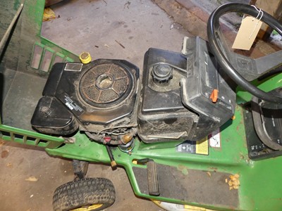 Lot 1191 - A John Deere STX30 petrol driven ride-on lawn...