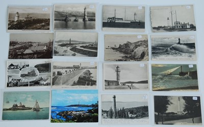 Lot 431 - A collection of approximately 50 postcards...