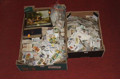 Lot 85 - A large collection of tea and cigarette cards,...