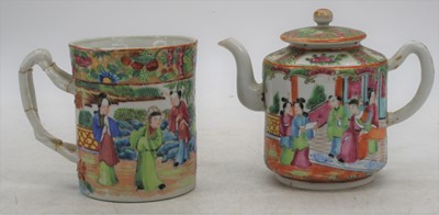 Lot 185 - A 19th century Chinese Canton porcelain...