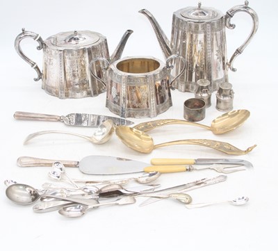 Lot 258 - A collection of metalwares, to include silver...