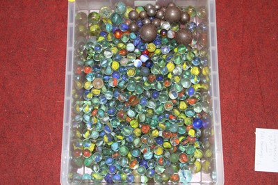 Lot 397 - A collection of over 400 vintage glass marbles