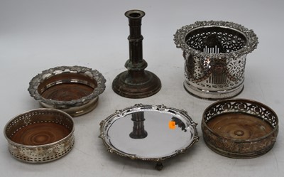 Lot 308 - A collection of silver plated wares, to...