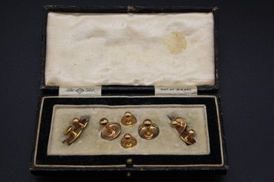 Lot 353 - Eight various 9ct gold collar studs, in fitted...