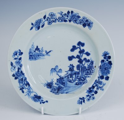 Lot 2213 - A Chinese blue and white porcelain plate,...