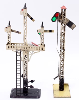 Lot 147 - Two Gauge 1 semaphore signals: Bing 3-way...