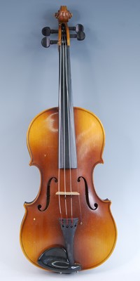 Lot 1111 - A mid-20th century viola, having a two piece...