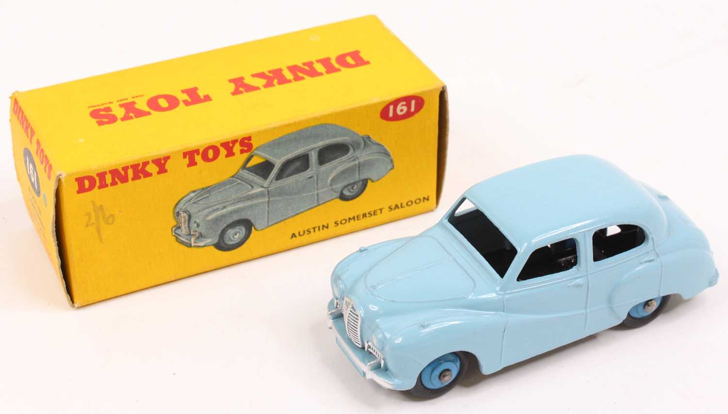 Lot 1454 - Dinky Toys No. 161 Austin Somerset Saloon,